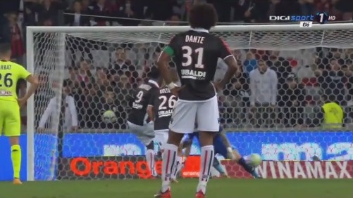 辽宁男篮在俱乐部杯首战失利，后调整阵容暂稳，以90比79战胜合肥男篮，杨鸣调整战术有效应对挑战。