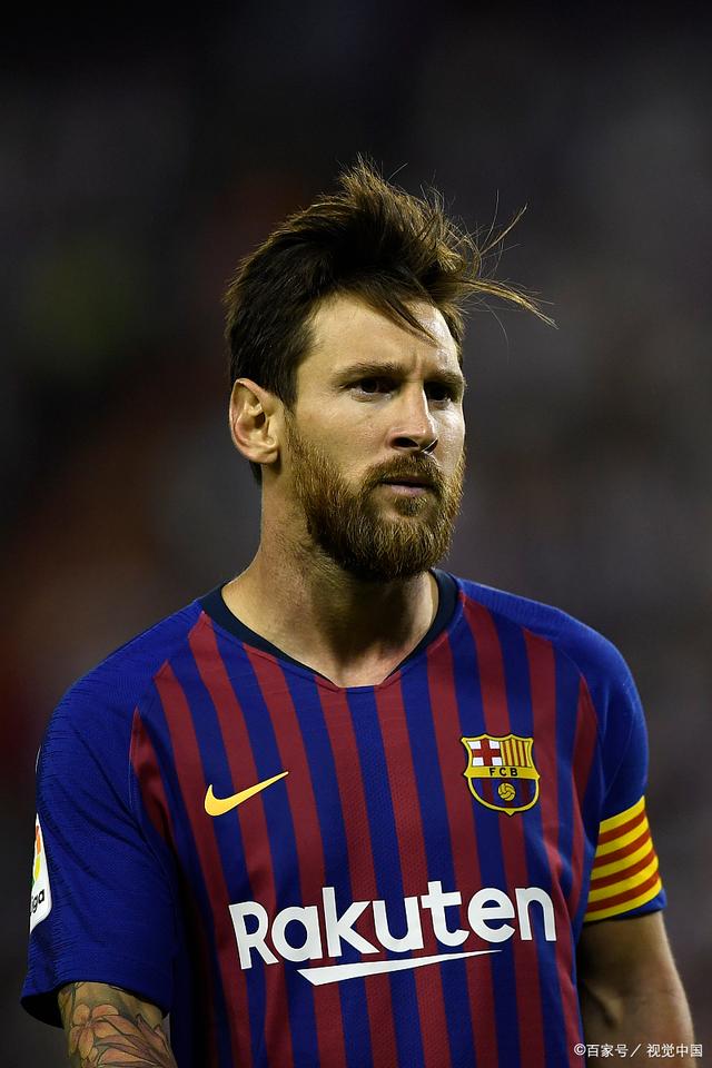 西甲半场：莫雷诺、科斯塔破门，比利亚雷亚尔1-1马略卡